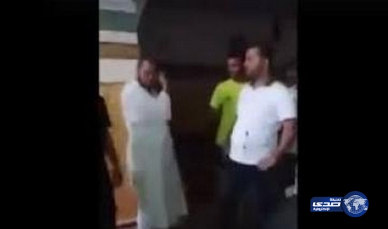 بالفيديو..  ضبط إمام متلبس بممارسة الجنس مع فتاة داخل مسجد