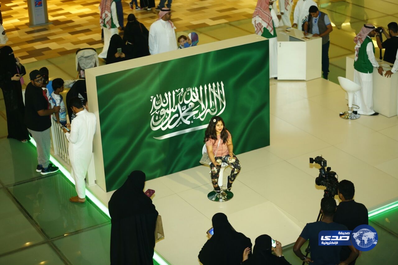 بالصور..الخطوط السعودية تحمل تهاني المواطنين لأبطالنا  في الحد الجنوبي