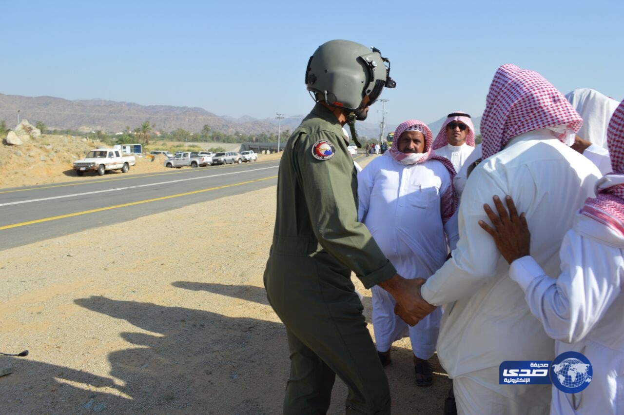 بالصور.. قبيلة بلحارث بتهامه تزفٓ شهيدآ جديدآ بالعرضيات