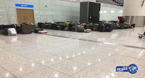 مطار الرياض يوضح سبب تكدس الأمتعة في الصالة الجديدة