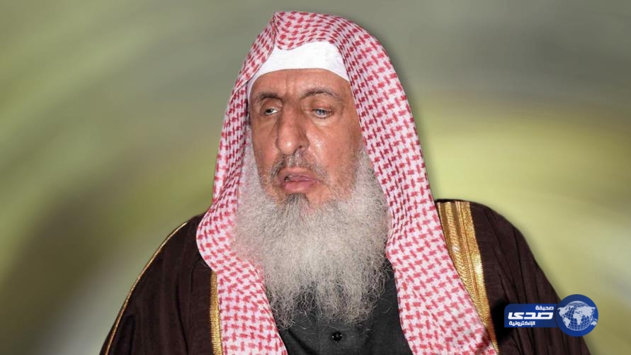 المفتي: يجب أن يعي الشباب أن من أوحى إليهم للتخريب في البلاد بأنه عدو لهم