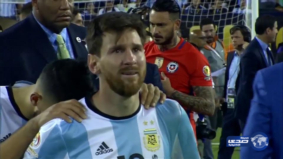 ميسي يرد على هجوم الأسطورة الأرجنتينية مارادونا!