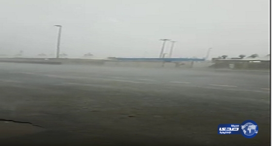 بالفيديو: بعد نهاية الحج ..أمطار غزيرة تتساقط على &#8221; منى&#8221;