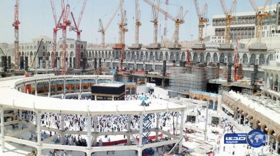 مصادر تكشف سعي مجموعة ” بن لادن ” إلى تمديد ثانٍ لقرض مرتبط بالحرم