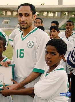 صورة اليوم .. هل يسير العابد على خطى سامي الجابر ؟