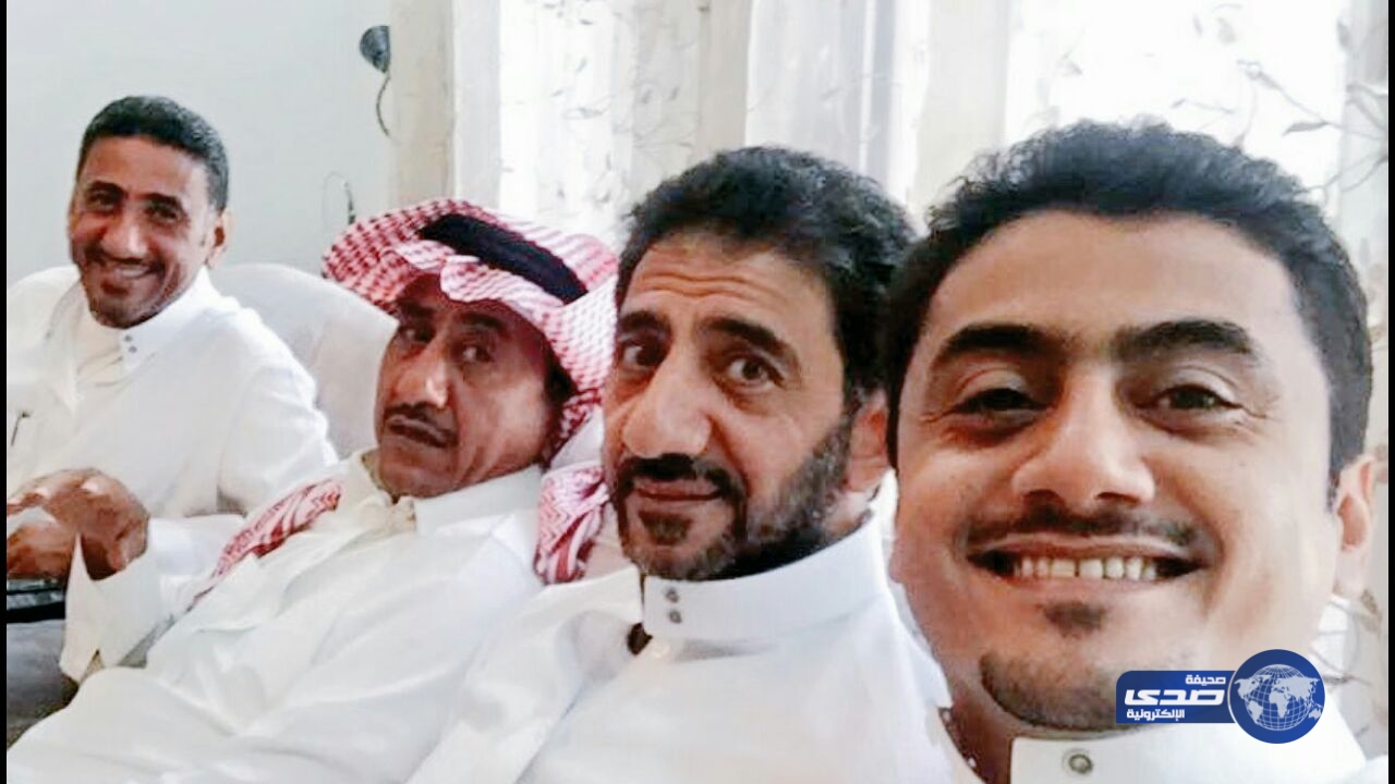 سيلفي ناصر القصبي وإخوته.. يخلق من الشبه أربعين