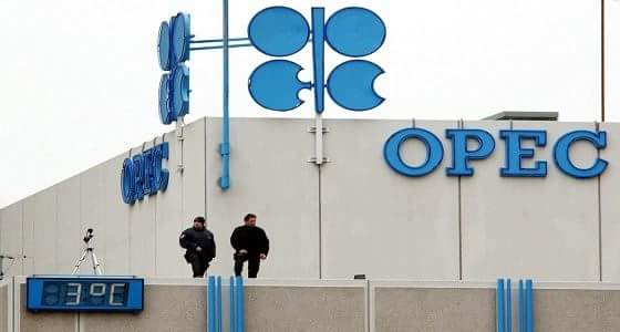 “أوبك” تصل إلى اتفاق لتجميد إنتاج النفط