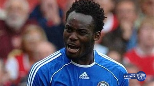 مايكل إيسيان على أعتاب الدورى الأسترالى