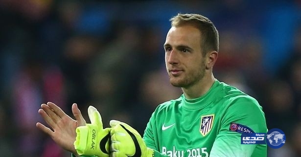 حارس أتليتكو مدريد يتسبب في عقوبات قاسية لمعلق هولندي!