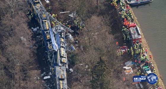 مقتل وإصابة 104 شخص فى تصادم قطارين بباكستان