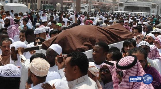 الرياضيون يودعون رئيس الاتحاد