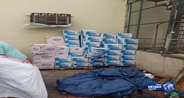 مصادرة (95) كرتون مياه غير صالحة بمكة المكرمة