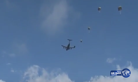 بالفيديو.. قوات أمريكية تنفذ «إسقاط جوي» في لاتفيا
