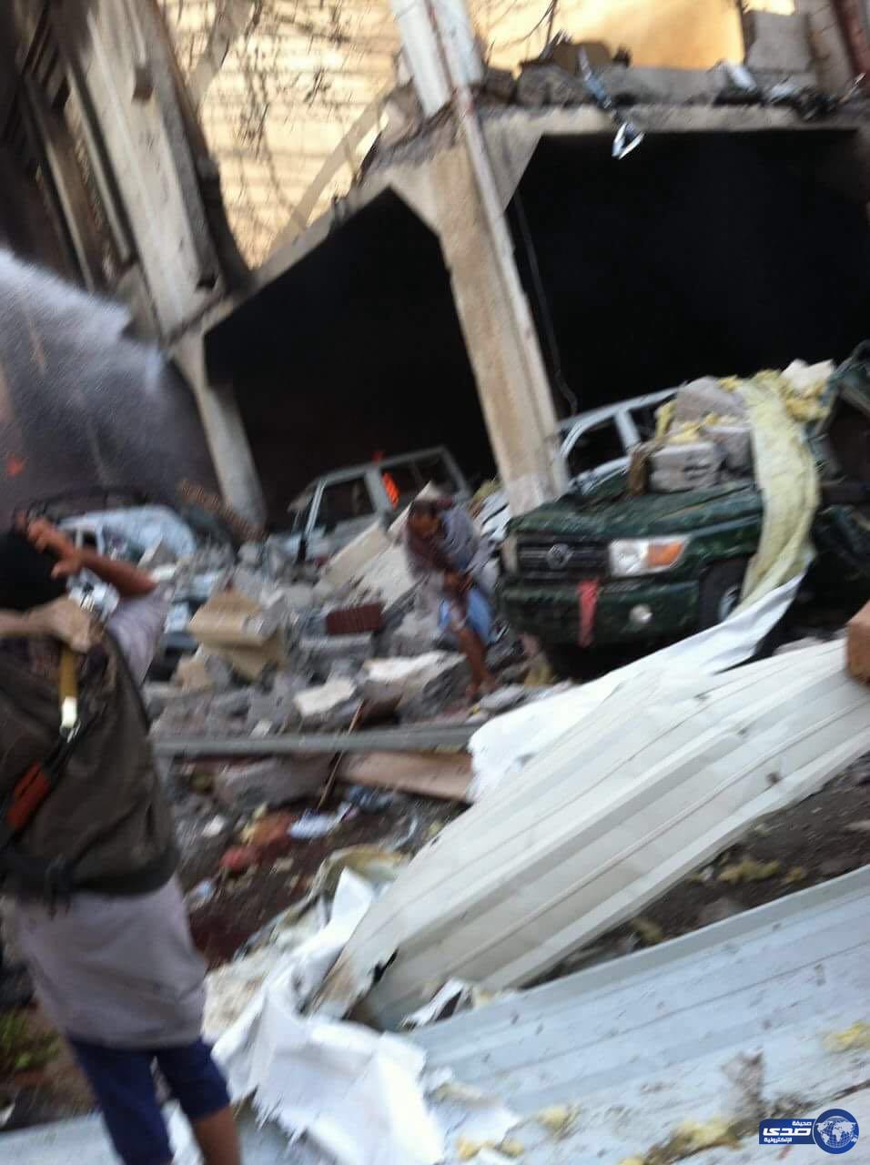 بالفيديو .. مقتل العشرات من المتمردين اليمنين في انفجار عبوة ناسفة بالصالة الكبرى بصنعاء
