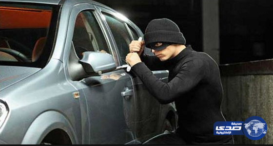 بالفيديو.. مراهق يسرق «سيارة» تخص الدفاع المدني