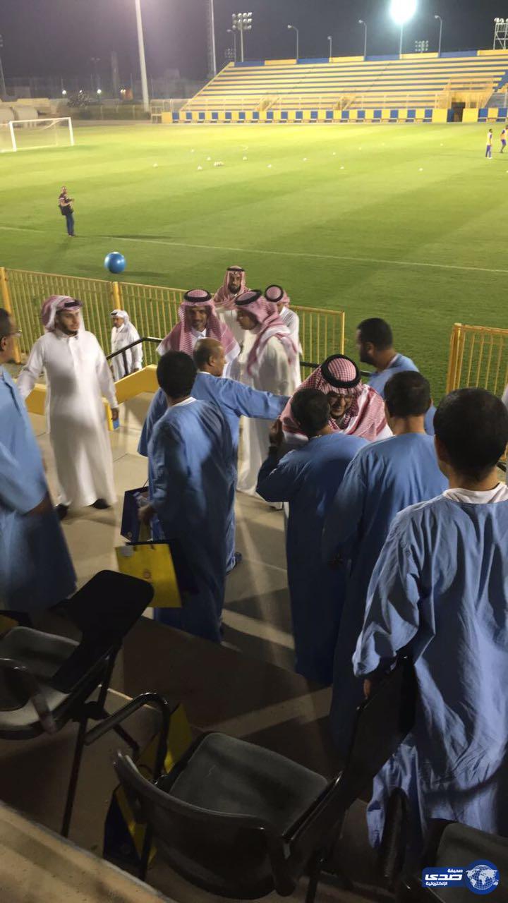 مجمع الأمل بالرياض يزور نادي النصر بمشاركة 20 مريض نفسي (صور)