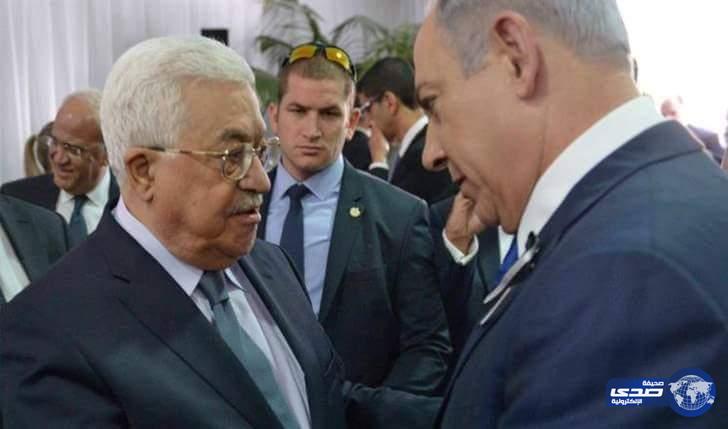 عباس يحيل ضابط للتقاعد انتقد مشاركته في جنازة بيريز
