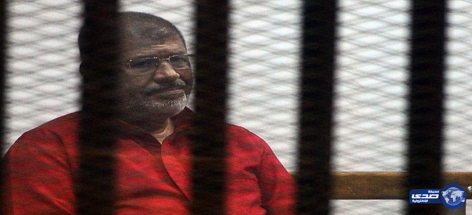 وثائق أمريكية تكشف عرض ” كلينتون” على مرسي نشر شرطة سرية في مصر