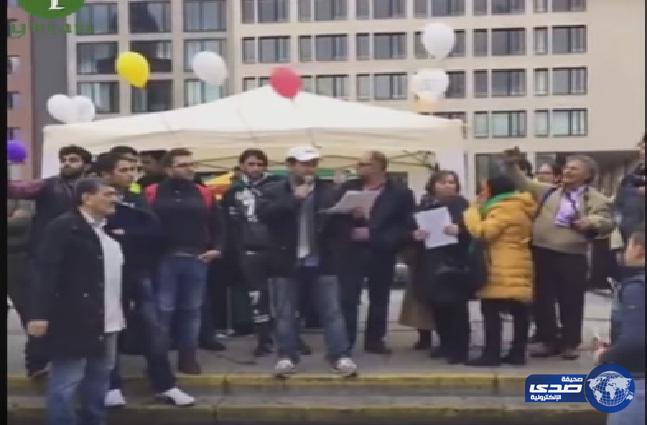بالفيديو.. مظاهرة حاشدة في ألمانيا للتنديد بجرائم الأسد