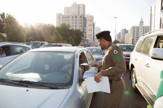 “المرور” يتفاعل مع استفسار مواطن ويوضح إجراءات فقدان رخصة القيادة