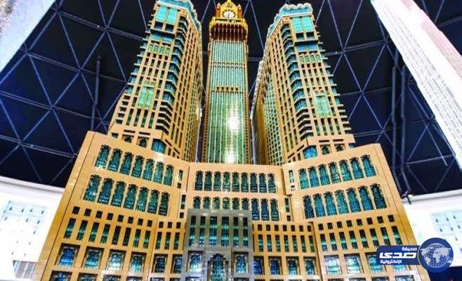 &#8220;ليجولاند دبي&#8221; الترفيهية تكشف عن مجسم برج ساعة مكة الملكي
