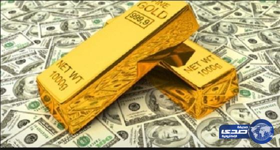 صعود للدولار في مقابل هبوط لأسعار الذهب