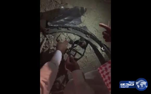 بالفيديو .. حطام الصاروخ الباليستي بعد إسقاطه بشمال مكة المكرمة