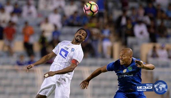 الهلال يقتنص فوزاً صعباً من ملعب الفتح