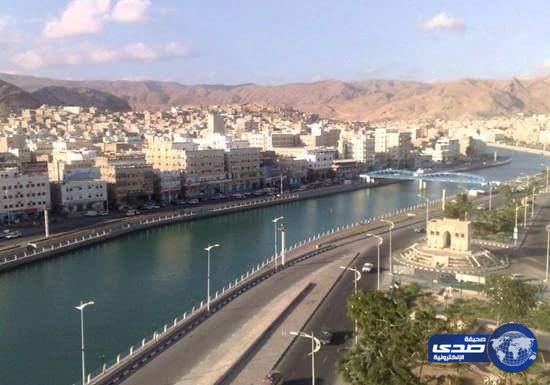 الحكومة اليمنية توجه بالإسراع في إعداد كشوفات رواتب الموظفين بالمناطق المحررة