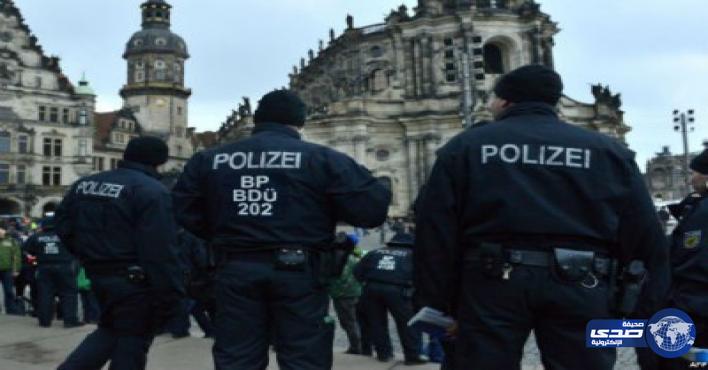 إصابة 10 من أفراد الشرطة الألمانية في شجار بسبب سيارة