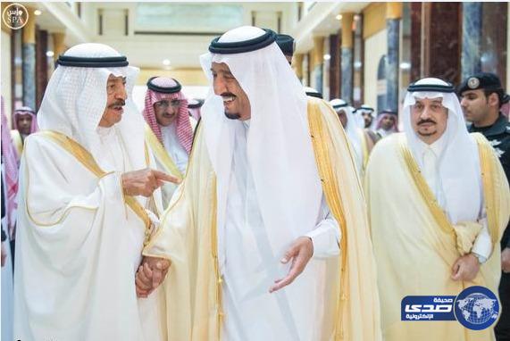 رئيس الوزراء البحريني يشيد بجهود خادم الحرمين في تعزيز تماسك البيت العربي