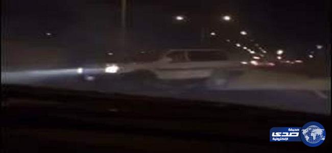 بالفيديو.. لحظة إنقلاب سيارة بعرس قطري