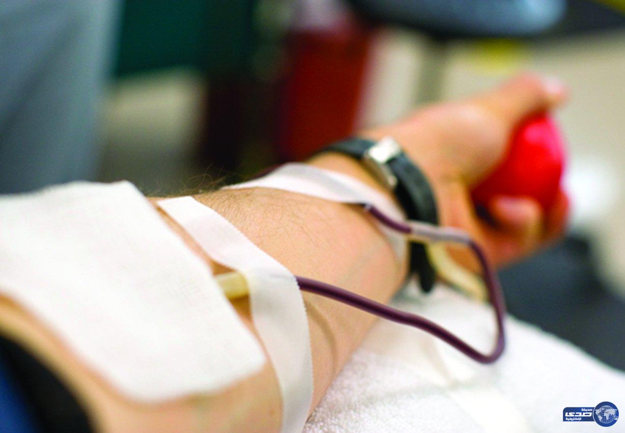 المقام السامي يمنح 60 مواطناً ميداليات استحقاق لتبرعهم بالدم عشر مرات