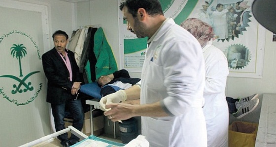 العيادات السعودية تقدم اللقاحات والتطعيمات لـ 211 طفلاً في مخيم الزعتري