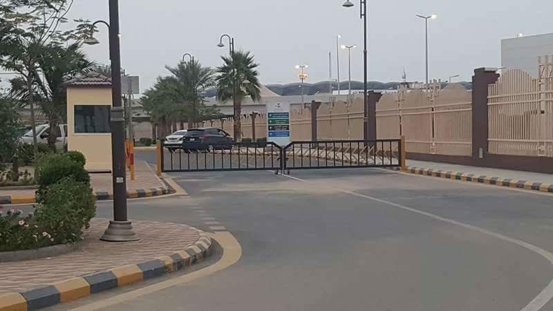 إغلاق مداخل طوارئ مستشفى شرق جدة الجديد‎ يزيد معاناة المرضى