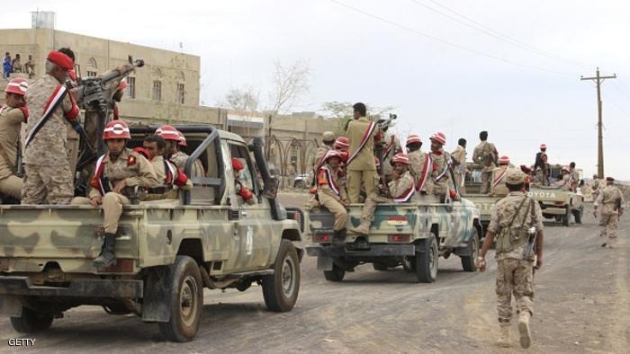 الجيش اليمني يطهر سلسلة جبلية جنوب تعز من ميليشيا الحوثي