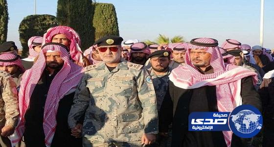 بالصور.. جثمان الشهيد شراري يصل للجوف على متن طائرة خاصة