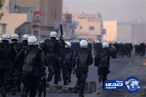 تفريق مظاهرة طائفية في البحرين بالغاز المسيل للدموع