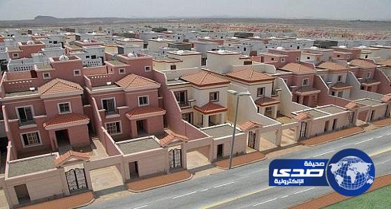 وزير الإسكان: بناء 300 ألف وحدة سكنية خلال عام 2017