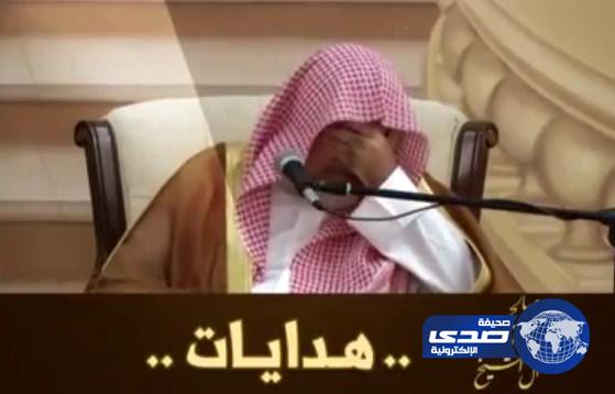 بالفيديو.. بكاء وزير الشؤون الإسلامية أثناء حديثه عن الإخلاص في «هدايات»