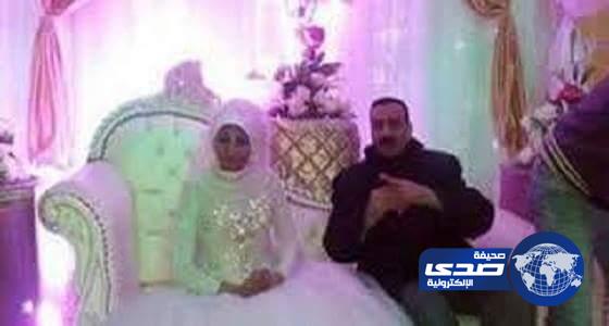 بالصور .. “زفاف بعد الـ60”.. مسنة مصرية تحقق حلم حياتها بالزواج من عريس “فشنك”