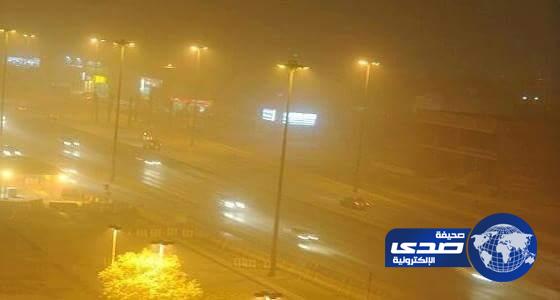 الأرصاد :نشاط رياح سطحية تحد من مدى الرؤية بالرياض حتى السادسة صباحا