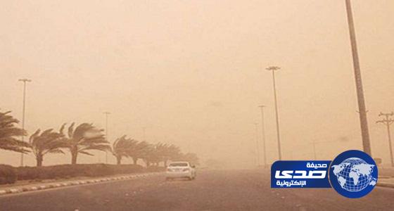 الأرصاد: رياح مثيرة للأتربة والغبار على شمال ووسط المملكة