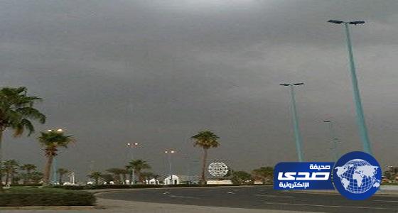 الإنذار المبكر: أمطار على جدة حتى التاسعة مساء