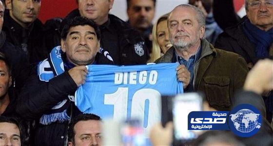 مارادونا يفتح النار علي رئيس نابولي