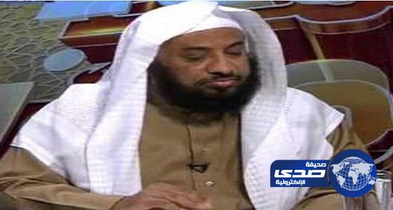 مفتي عدن يحذر من مخطط طمس الهوية.. ويثمن دور الملك في التصدي للحوثيين