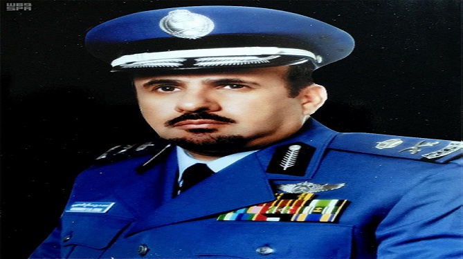 قائد القوات الجوية: تشريف خادم الحرمين لحفل الكلية وسام شرف