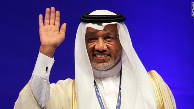 لجنة الاخلاق في الفيفا توقف القطري مساعد بن همام مدى الحياة
