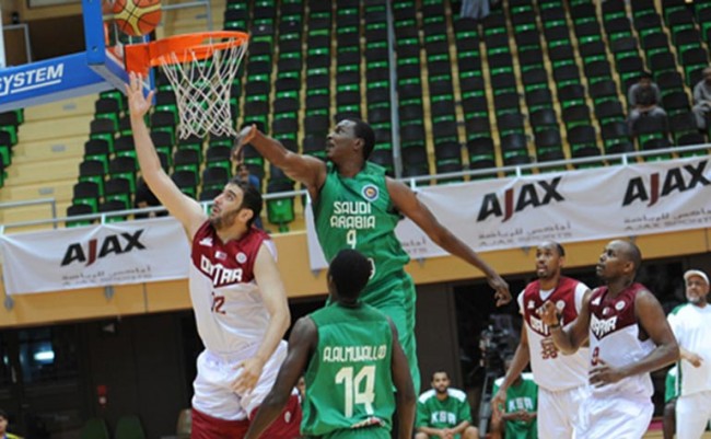 سلة الأخضر يهزم الإمارات في البطولة العربية