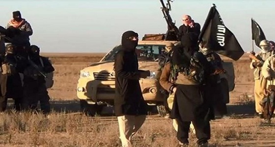 داعش: جند 12 إرهابياً استهدفوا 7 مساجد.. والأمن يضبط 7 معامل لتصنيع المتفجرات